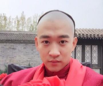 曹云金《龙号机车》再次穿婚纱！ 新娘美貌容颜获期待