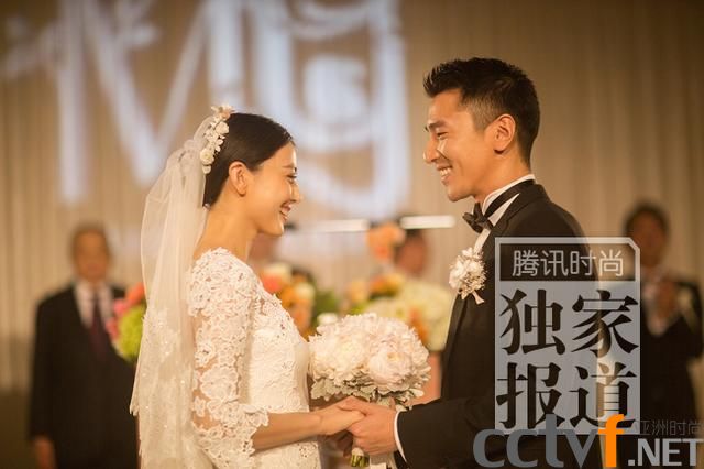 直播高圆圆大婚：今天她穿什么？