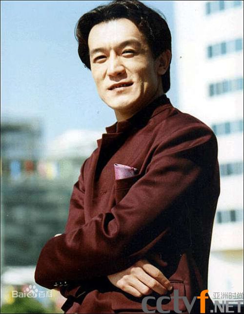 李咏：离央视对谁都好 不是哈文背后男人