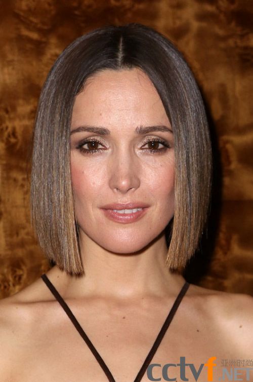 Rose Byrne̷־䣬㹻ʱеߺ̺Ҳʺճ͵ļ򵥷͡