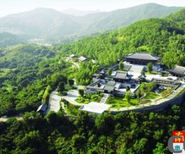 李嘉诚15亿建寺庙　防弹安全房曝光