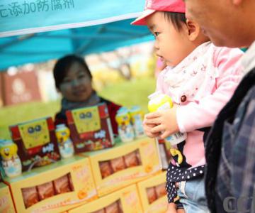 《龙骑侠》主题嘉年华特别场登呼市 人气火爆获好评