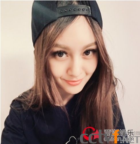 大黑牛原来是长发控 前任现任都是这一款