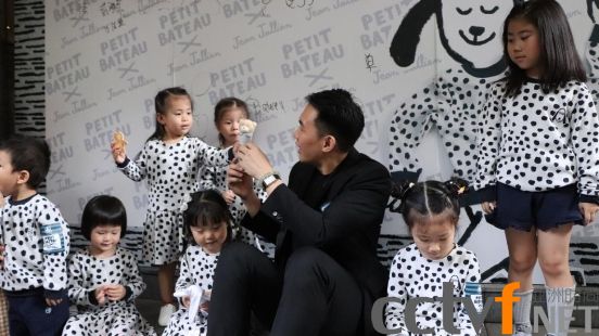 Petit Bateau 小帆船XJean Jullien胶囊系列中国首发