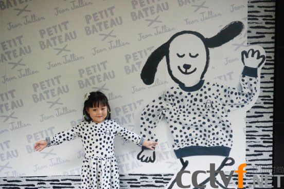 Petit Bateau 小帆船XJean Jullien胶囊系列中国首发