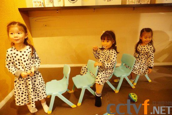 Petit Bateau 小帆船XJean Jullien胶囊系列中国首发